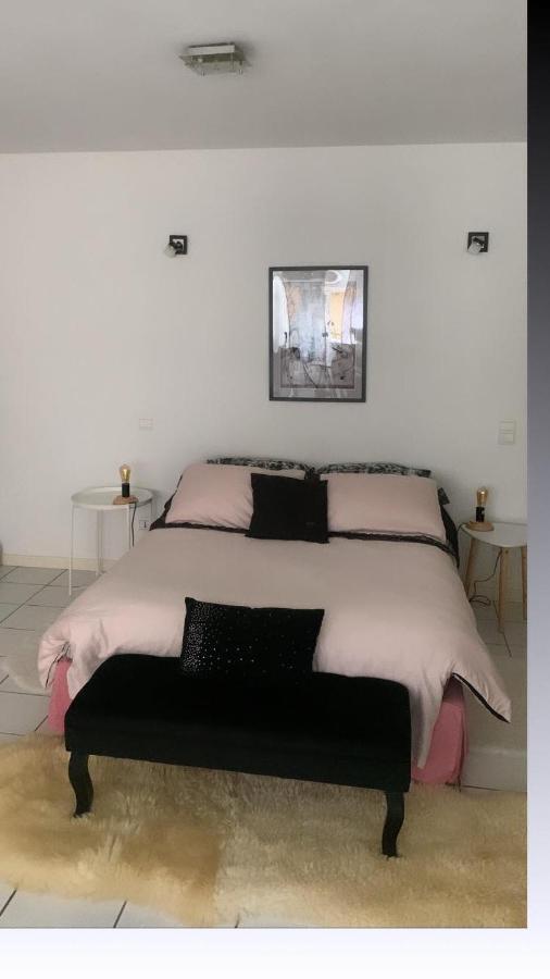 Chambre D'Hotes The Yellow Cube Aubière Εξωτερικό φωτογραφία